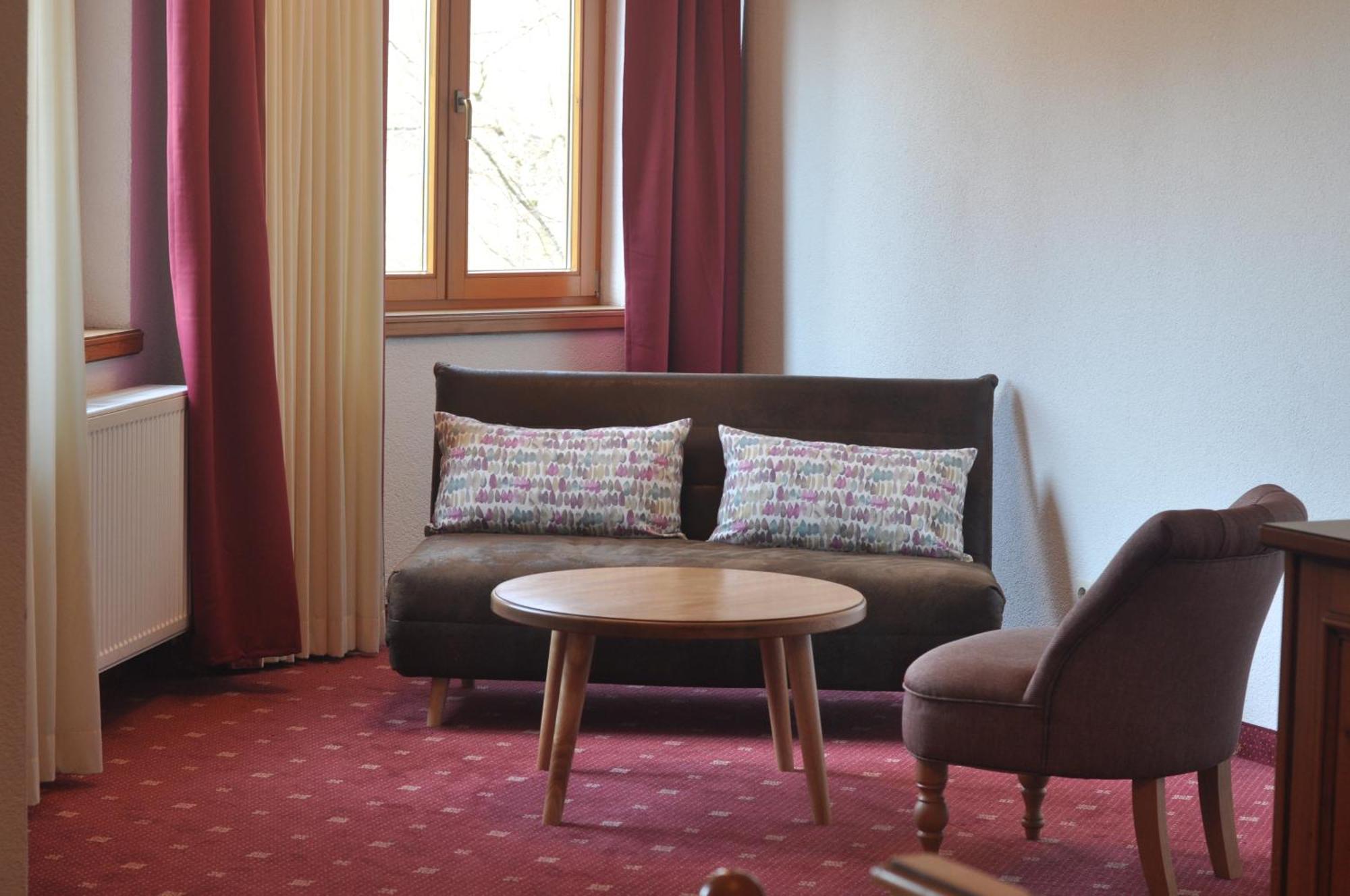 Hotel-Restaurant Kreuzberghof Tagungs- Und Veranstaltungshotel Tiefenbach  Ngoại thất bức ảnh