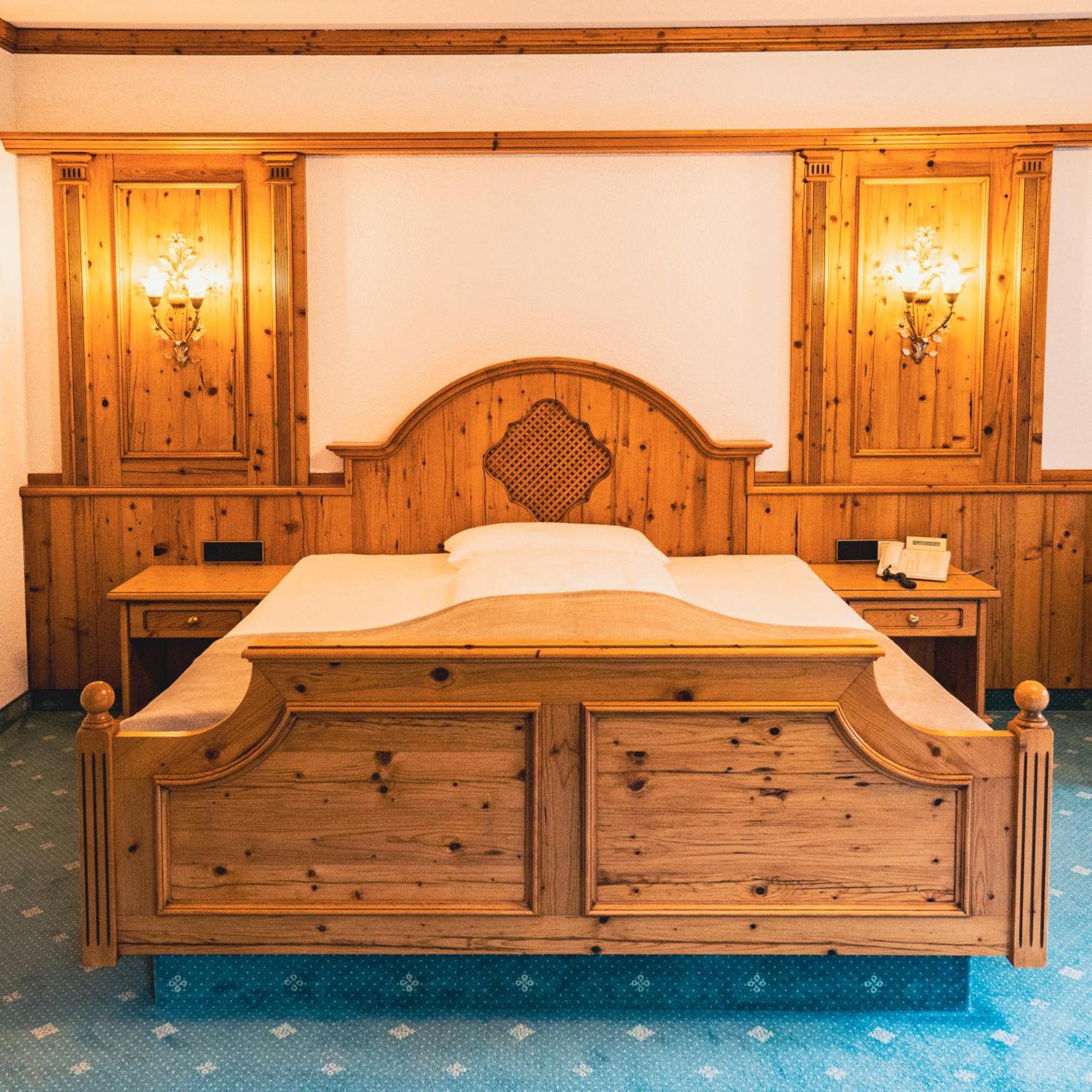 Hotel-Restaurant Kreuzberghof Tagungs- Und Veranstaltungshotel Tiefenbach  Ngoại thất bức ảnh