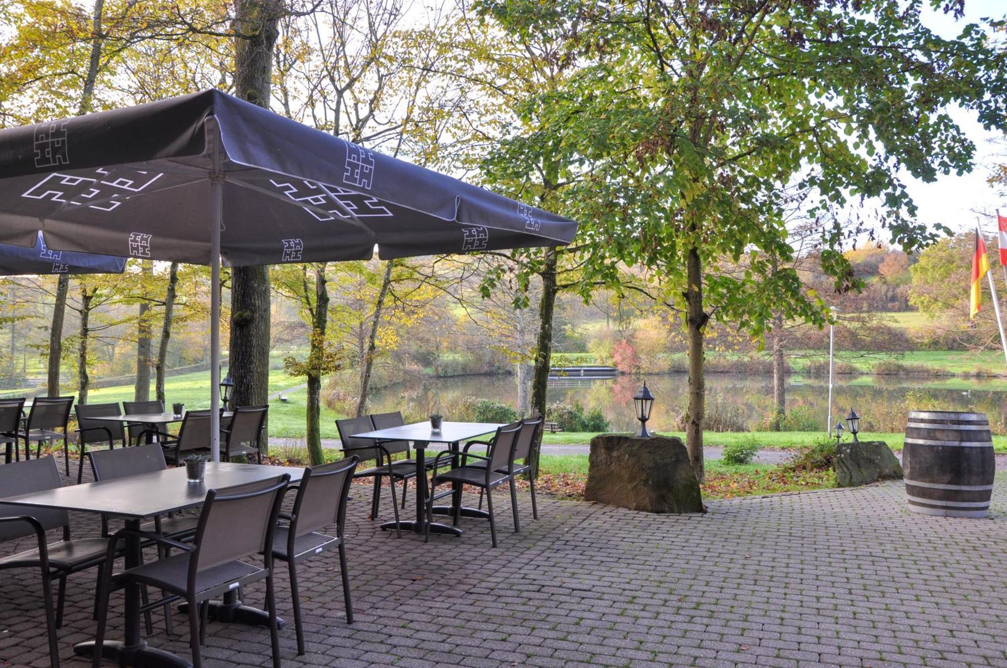 Hotel-Restaurant Kreuzberghof Tagungs- Und Veranstaltungshotel Tiefenbach  Ngoại thất bức ảnh