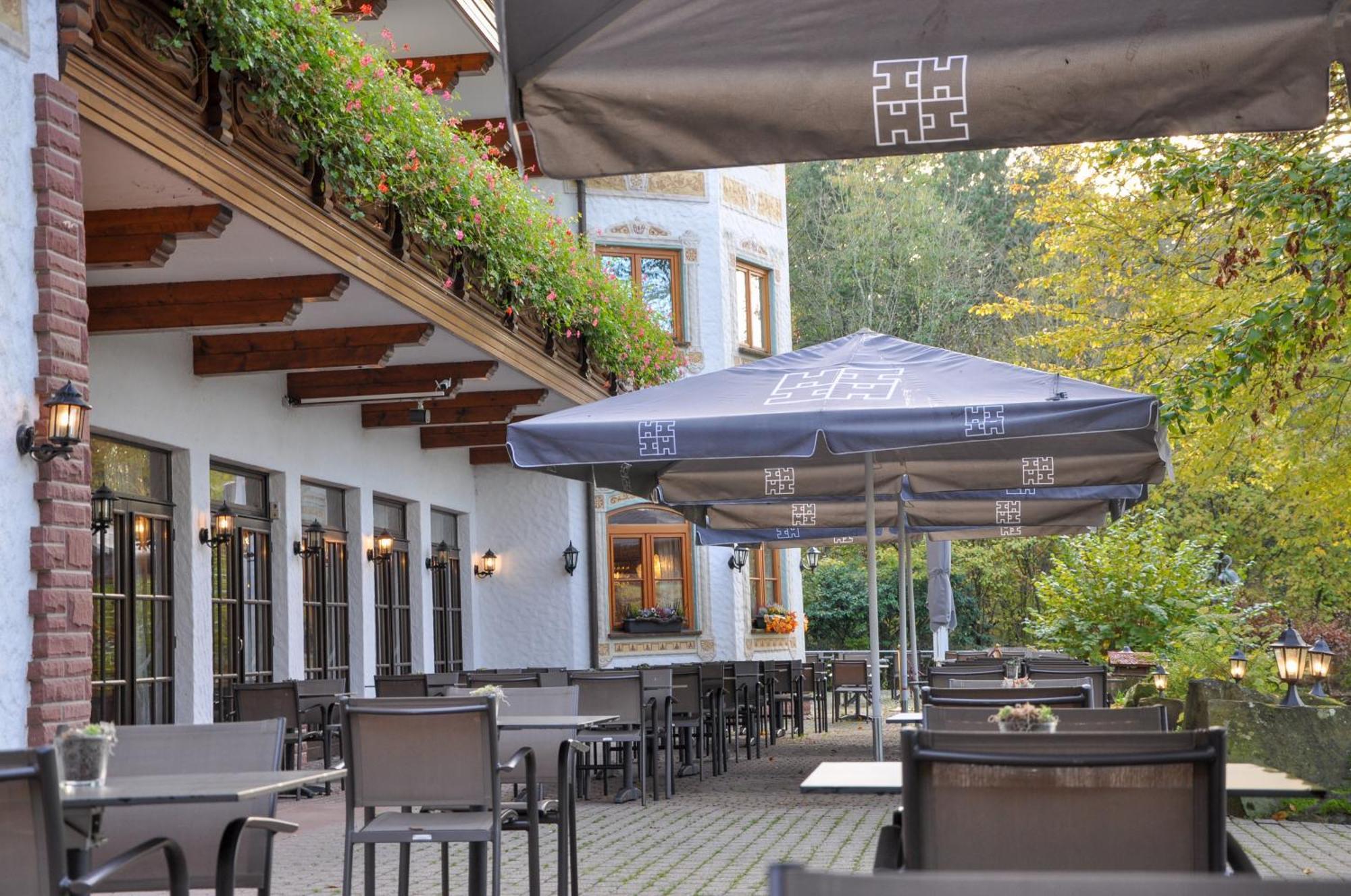 Hotel-Restaurant Kreuzberghof Tagungs- Und Veranstaltungshotel Tiefenbach  Ngoại thất bức ảnh