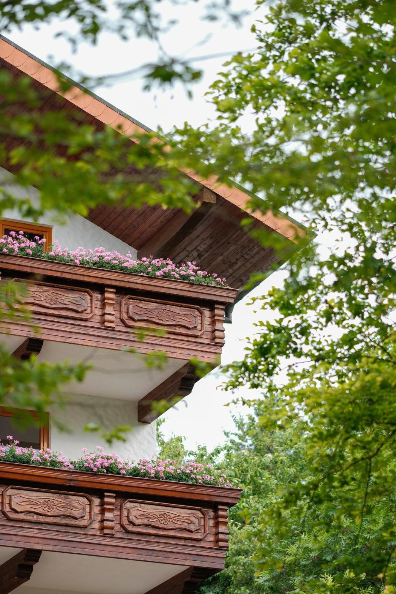 Hotel-Restaurant Kreuzberghof Tagungs- Und Veranstaltungshotel Tiefenbach  Ngoại thất bức ảnh