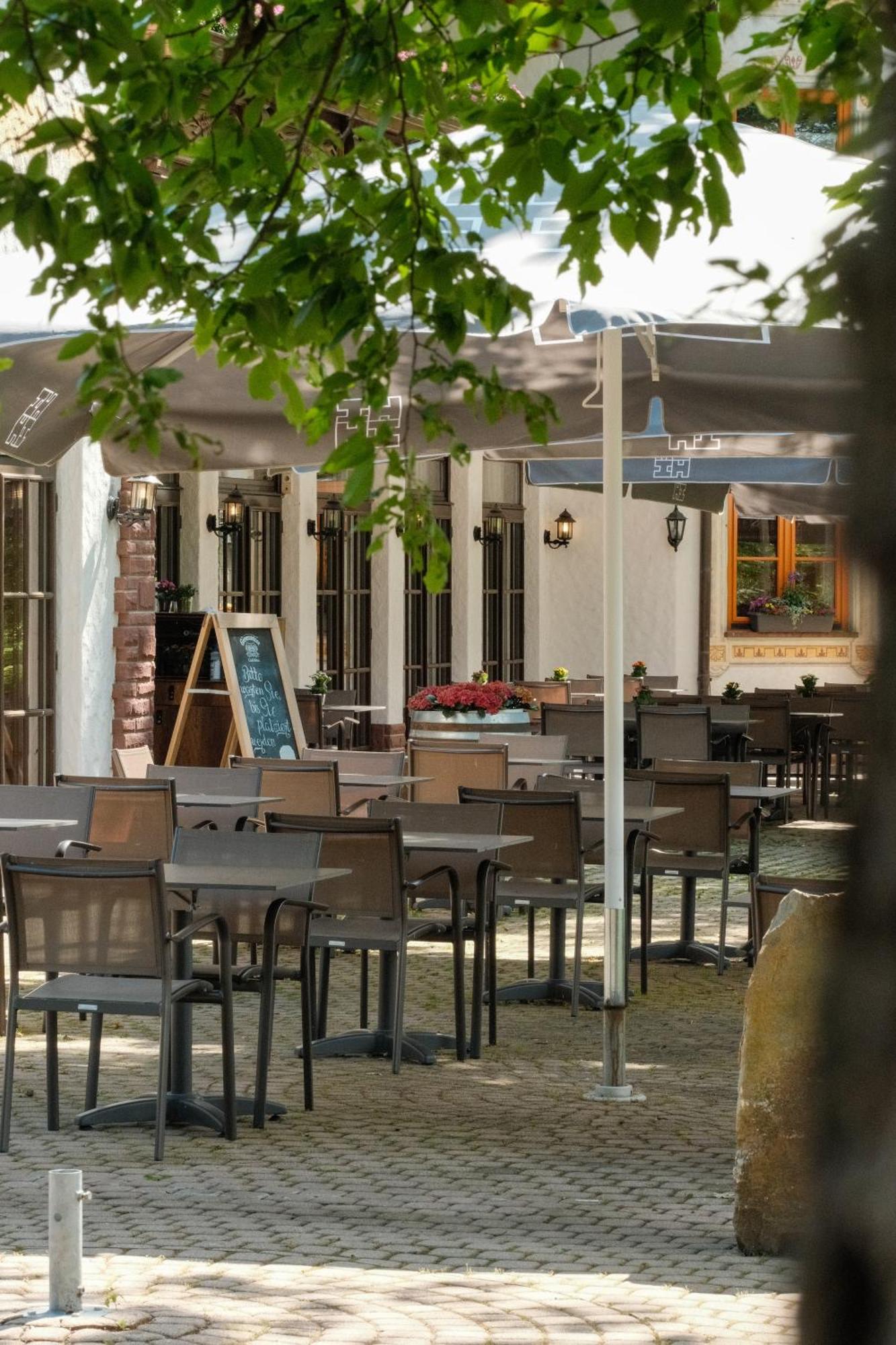 Hotel-Restaurant Kreuzberghof Tagungs- Und Veranstaltungshotel Tiefenbach  Ngoại thất bức ảnh