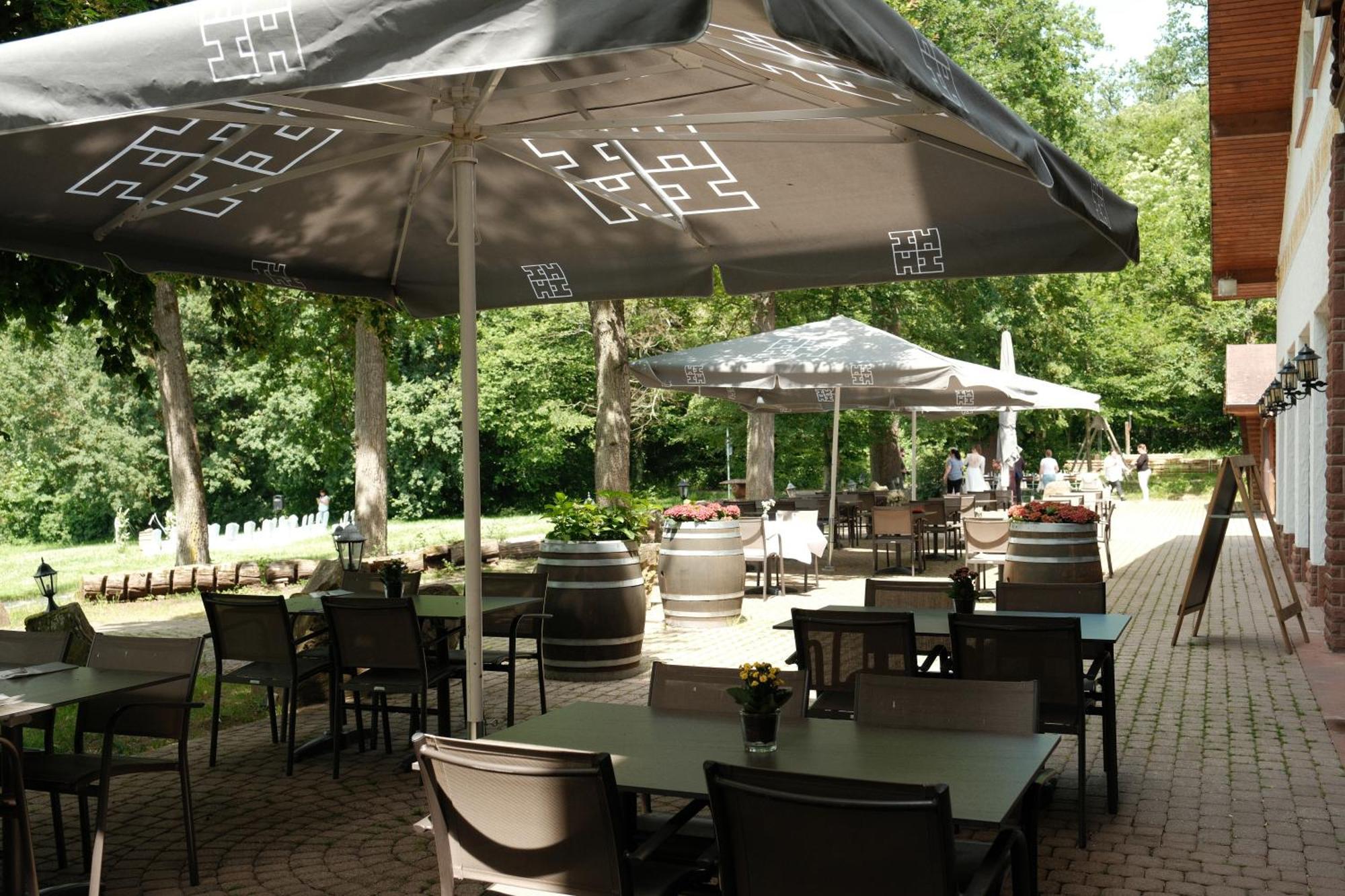 Hotel-Restaurant Kreuzberghof Tagungs- Und Veranstaltungshotel Tiefenbach  Ngoại thất bức ảnh